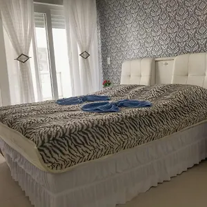 Apartamento Maravilhoso Em Na Dos Ingleses Com Piscina, Florianópolis